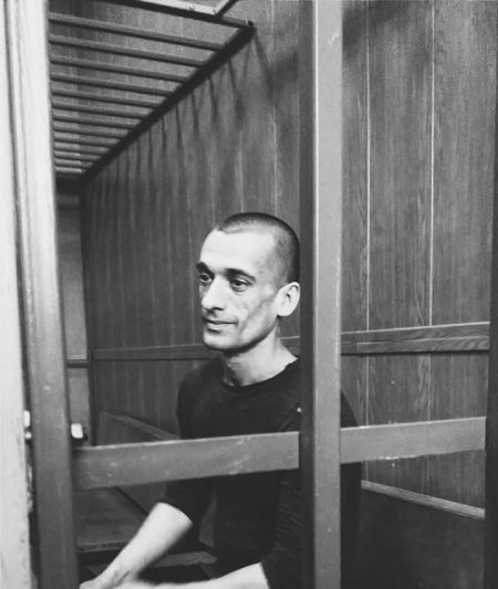 Заявление КЗС в защиту Петра Павленского