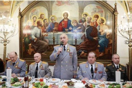 И сказал им: придите и разделите со Мною трапезу